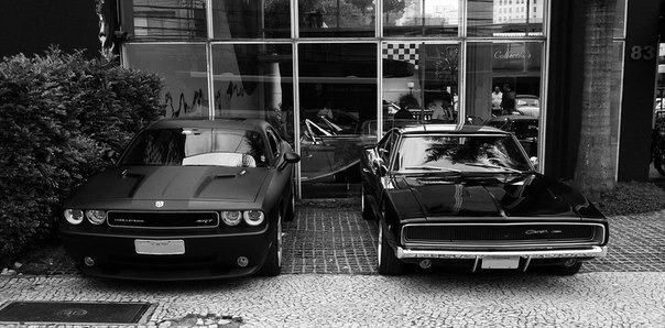 Dodge Challenger SRT8 & '68 Dodge Charger