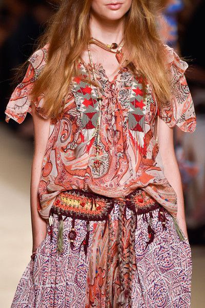 https://fotostrana.ru/away?to=/sl/S0v3 Etro at Milan '15 #__@sewing_school - 4