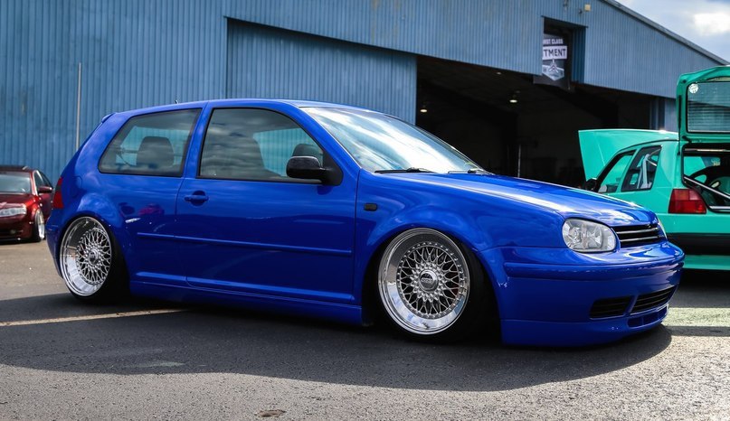 Volkswagen Golf GTI.