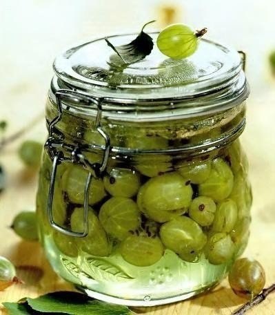 Царское варенье из крыжовника.Ингредиенты:Крупный зеленый недозрелый крыжовник - 5 стаканов, Сахар - ...