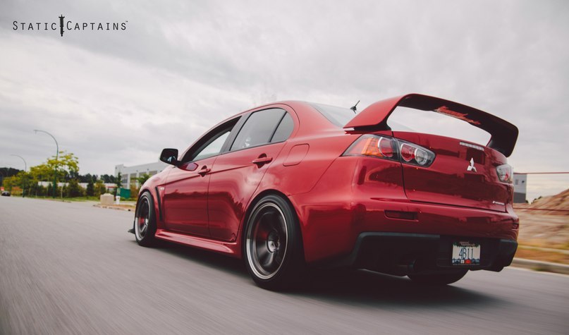 Mitsubishi Lancer Evolution X. - 3