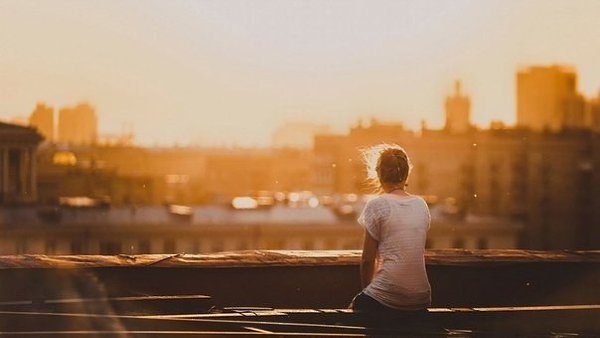 Делайте то, что заставляет вас чувствовать себя счастливыми. Будьте с теми, кто заставляет вас ...
