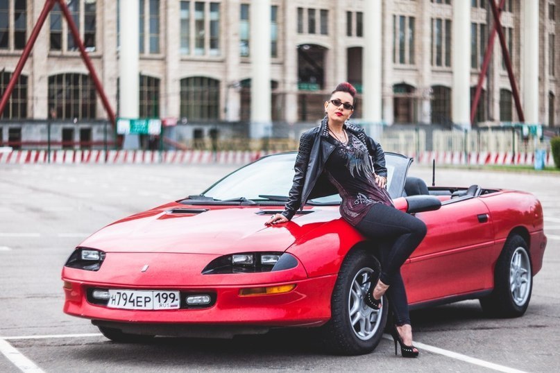 Chevrolet Camaro IV Convertible.