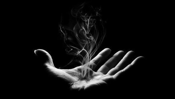 Не сделаешь ты, сделает кто-то другой. Не напишешь ты, напишет кто-то другой. Не будешь рядом ты, ...