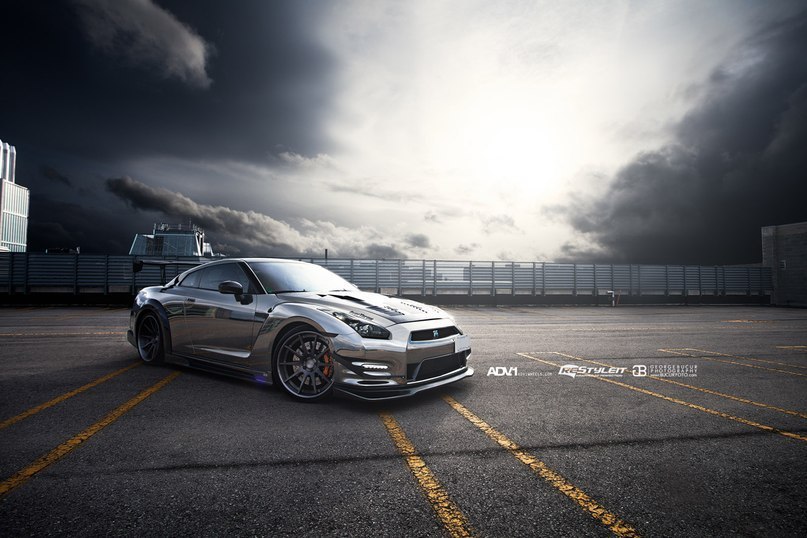 Nissan GT-R. - 6