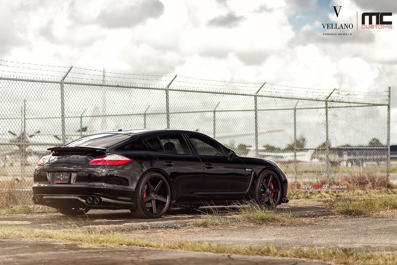 Porsche Panamera Turbo. - 6