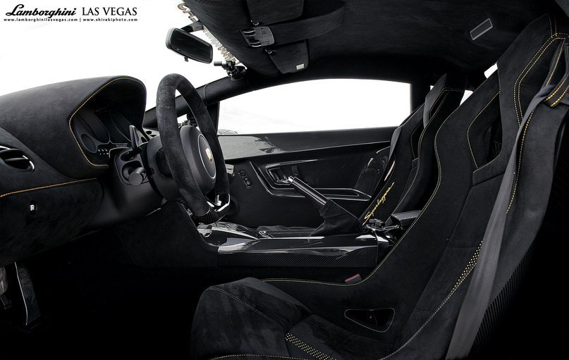 Lamborghini Gallardo LP570-4 Superleggera. - 8