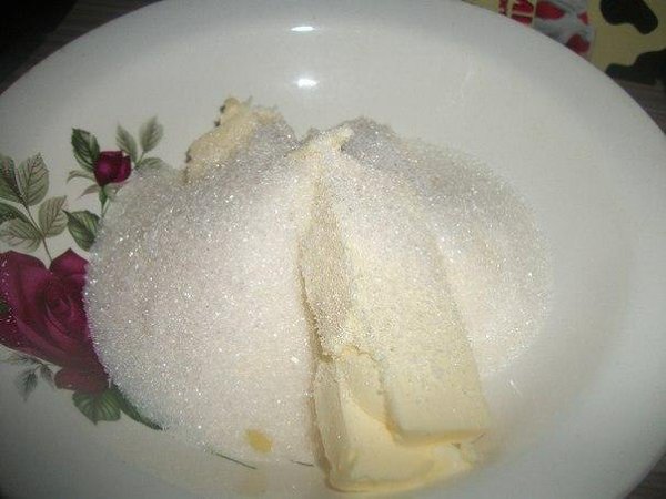 БЕЗУМНО ВКУСНЫЙ "САХАРНЫЙ ПИРОГ" Для пирога нам потребуется: Мука - 250 гр (10 ложек с ... - 5
