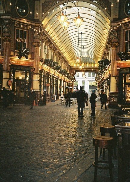 LONDON - 6
