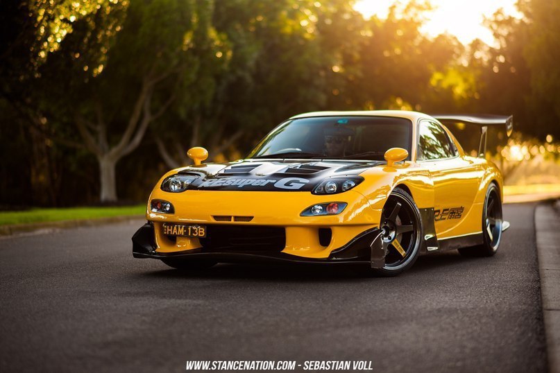 Mazda RX-7. - 2