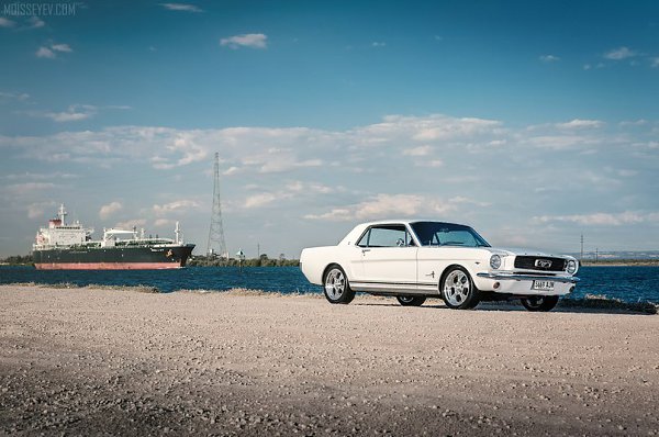 Ford Mustang 1966.