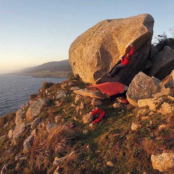 Colton Edson a 18 year old rock climber https://instagram.com/coltonedson/ - 2