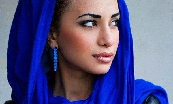 Восточный рецепт молодости.Ингредиенты:Нам понадобится:— лимонный сок 100 мл,— мед 200 г,— масло ...