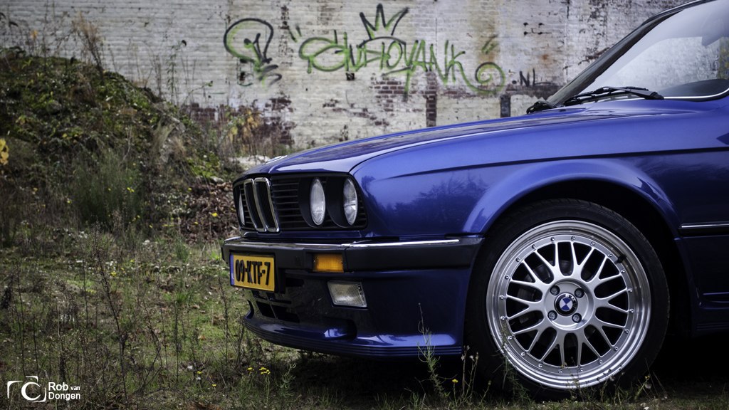 BMW 3 Series E30 - 6