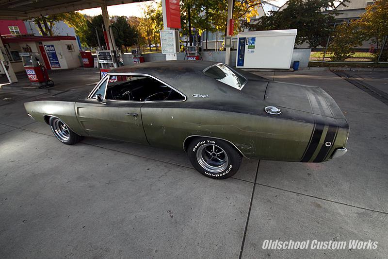 1968 DODGE CHARGER R/T - 2