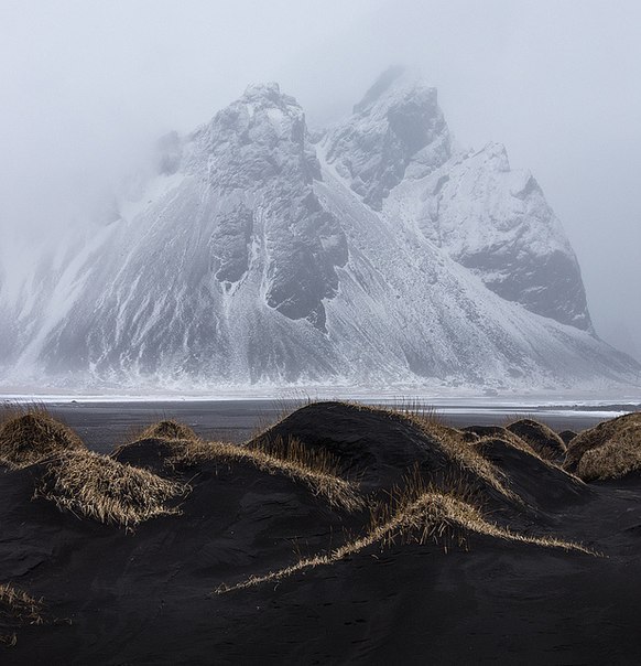  . Kambhorn & Vestrahorn. .