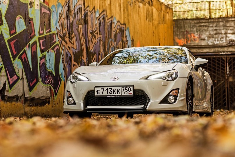 Toyota GT86.