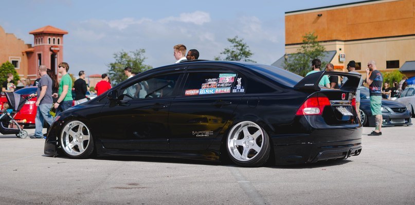 Honda Civic Si.