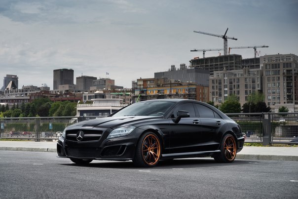 Mercedes-Benz CLS63 AMG