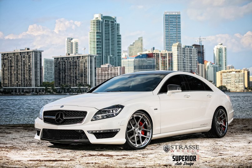 Mercedes-Benz CLS 63 AMG.