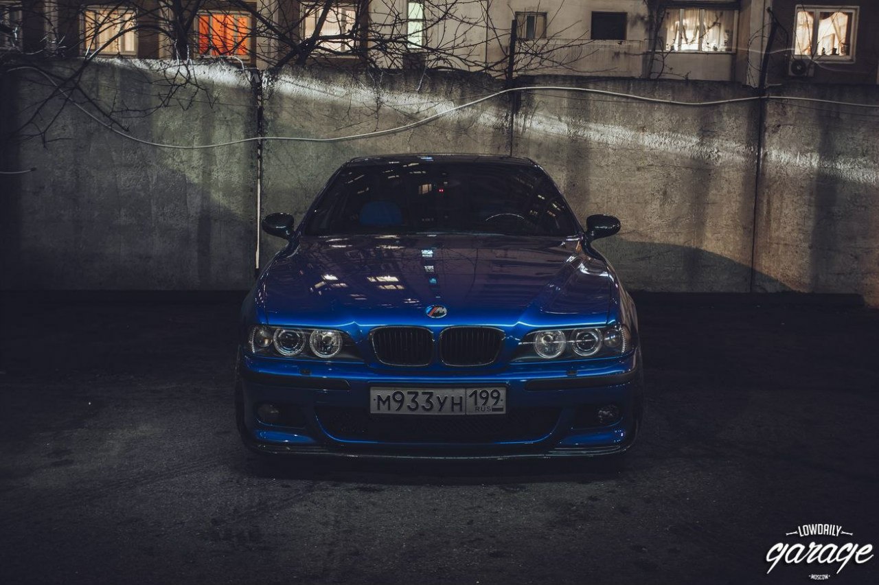 BMW 5 Series E39 - 2