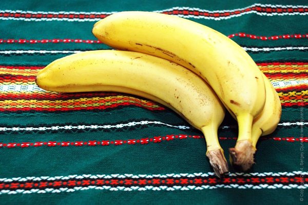 Банан с яйцами. Банан в виде члена. Банан и 2 яйца. 1 банан 1 яйцо. 1 банан 1 яйцо.