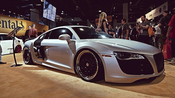 Audi R8
