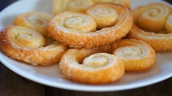 Печенье «Ушки на макушке».Печенье - проще некуда. Отлично спасает ситуацию, когда внезапно возникла ...