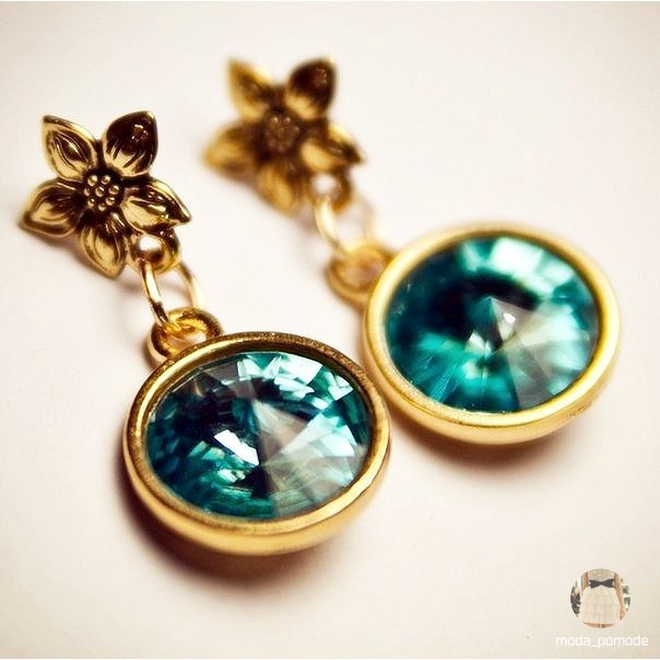    - 11  2015  06:43 - 3