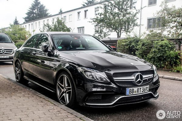 Mercedes-AMG C 63