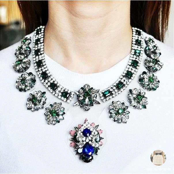    - 20  2015  18:25 - 3