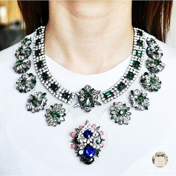    - 20  2015  18:25 - 3