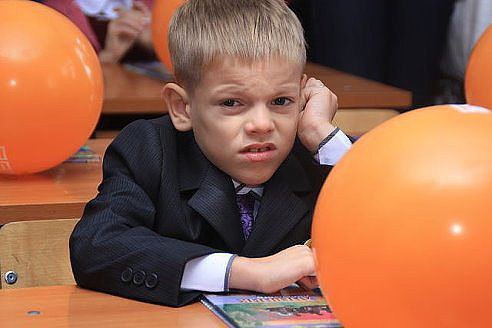 Учительница говорит первоклашкам:-