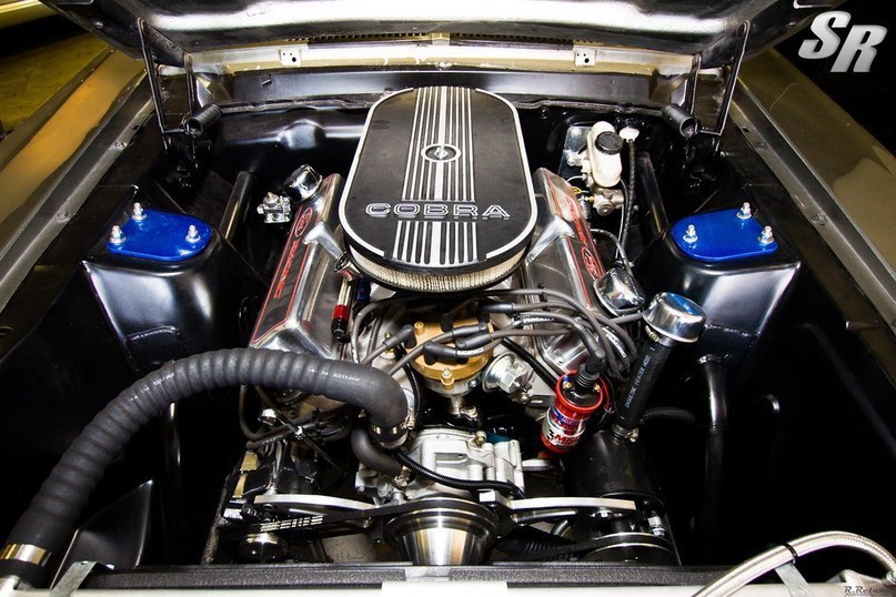 Ford Mustang Shelby GT500 Eleanor - 2