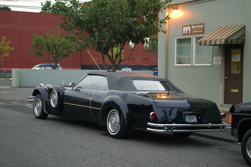 Buick Centurion 