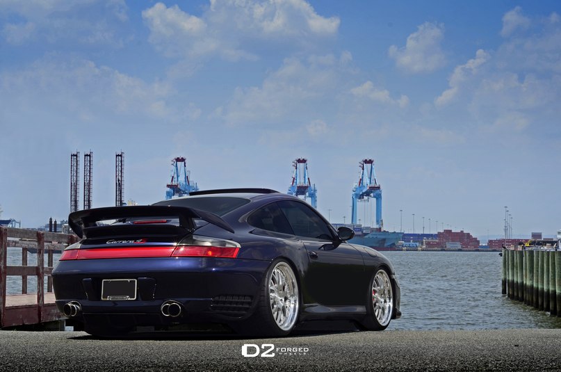 Porsche 911 Carrera 4S. - 8