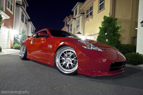 Nissan 370Z. - 6