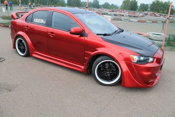  Mitsubishi Lancer X.  2     .     ... - 10