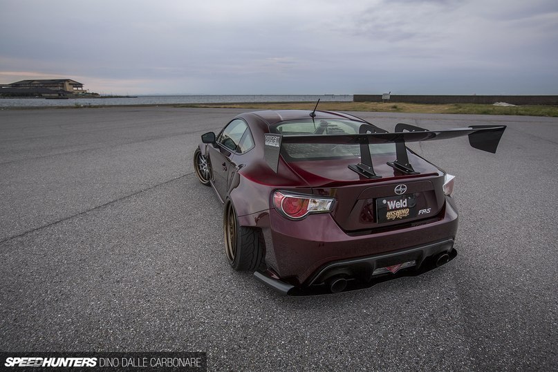 Scion FR-S. - 3