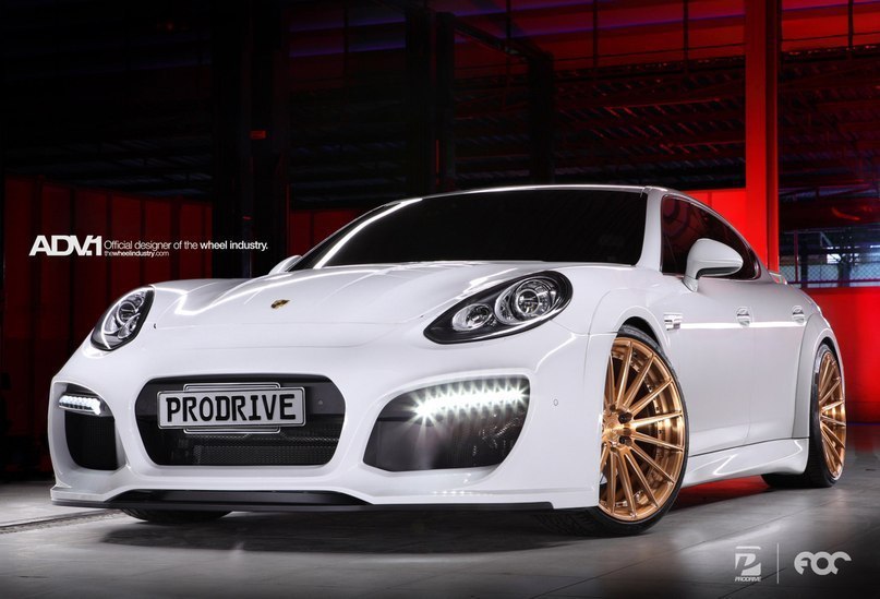 Porsche Panamera.