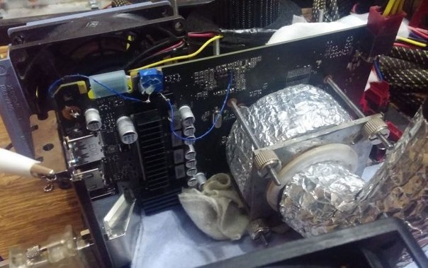 Российский энтузиаст взялся за экстремальный разгон GeForce GTX 960.Известный российский оверклокер ...