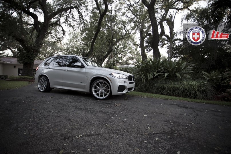 BMW X5 on HRE P101. - 2