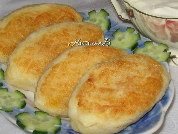 Картофельные котлеты с мясом.Автор: Наталья ВасильеваКартофель - 500-600гЯйцо - 1шт.СольФарш ...