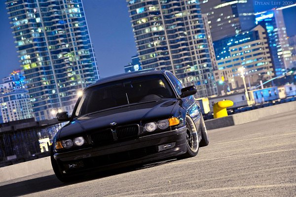 BMW 7 Series E38 - 2