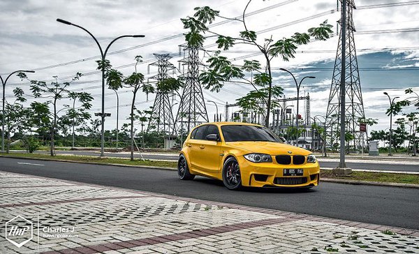 BMW 1-Series M. - 2