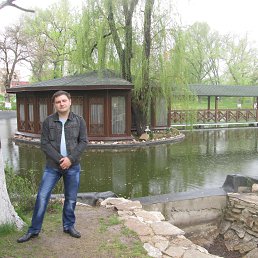 Сергей, 41, Лутугино