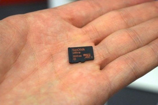  microSD  200 .  ,  !