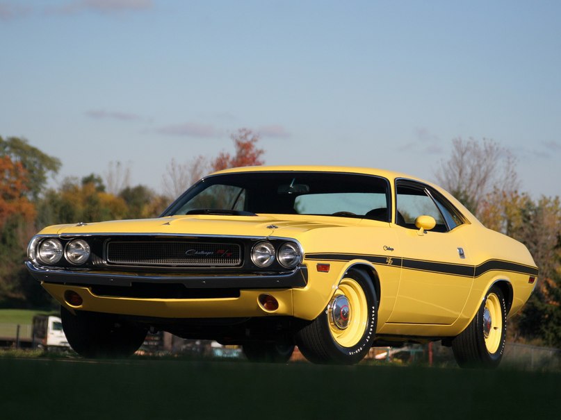 1970 Dodge Challenger R/T - 4