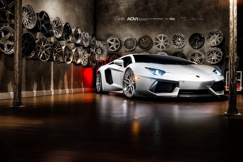 Lamborghini Aventador LP700-4. - 6