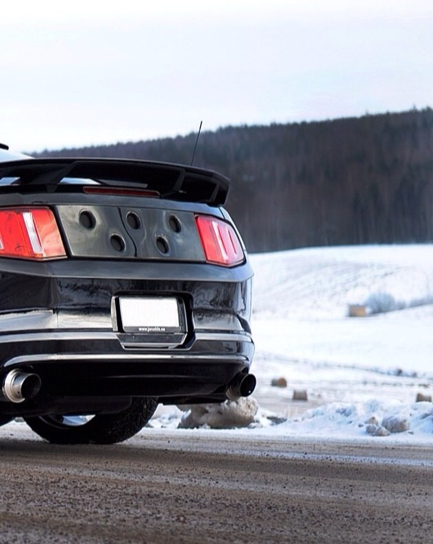 Ford Mustang - 6